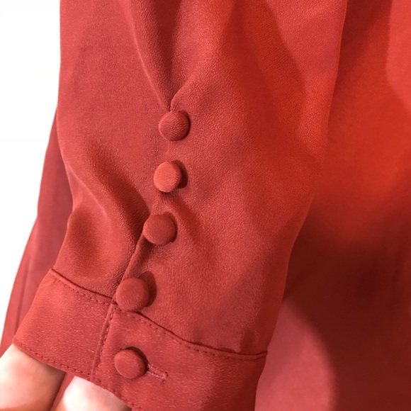 Perfect Ruffle Dress - Picture 4 of 8